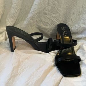 Nicole Miller square toe sandal